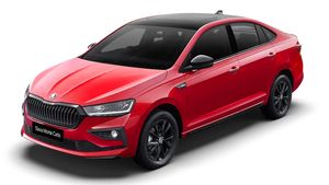 सनरूफ और कई एडवांस फीचर्स के साथ लॉन्च हुईं Skoda की ये दो कारें, जानें क्या है नया, कीमत 10.99 लाख से शुरू