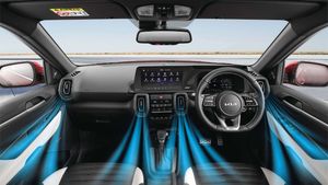 22Km+ माइलेज, ADAS और 360-डिग्री कैमरा जैसे सेफ्टी फीचर्स; Kia की इस कार को पिछले महीने इतने लोगों ने खरीदा