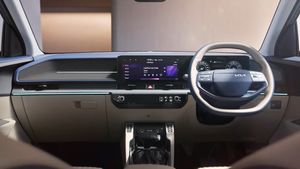 Kia Carens Clavis और Maruti Suzuki XL6 में किस Premium MPV को खरीदना समझदारी? जान लीजिए