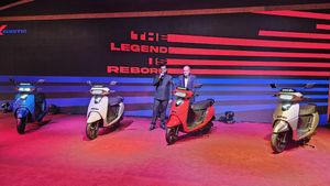 116 Km रेंज, कीलेस स्टार्ट और वॉयस असिस्टेंट! पुराने नाम के साथ आया Kinetic का नया और मॉडर्न ई-स्कूटर