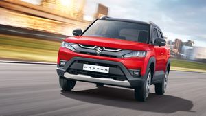 26KM माइलेज और हर वेरिएंट में 6 एयरबैग; 8.69 लाख वाली इस SUV के सामने Scorpio और Nexon भी फेल! मेंटेनेंस भी कम