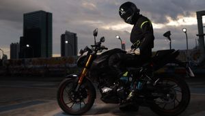 Hero Xtreme 160R 4V Cruise Control की धमाकेदार एंट्री! ₹1,34,100 की कीमत पर मिलेंगे ये फीचर्स