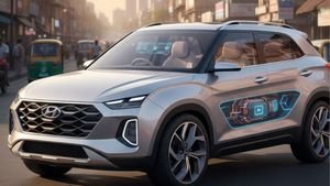 30 Kmpl माइलेज, 6 एयरबैग और एडवांस फीचर्स; मिडिल क्लास के लिए जल्द आ रही ये Hybrid SUV, कीमत होगी इतनी?