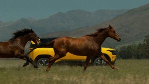 Tata Sierra की पहली झलक आई सामने! इन फीचर्स के साथ 25 नवंबर को मारेगी एंट्री