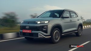 Hyundai Creta Electric से लेकर Tesla Model Y तक, इस साल लॉन्च हुई हैं ये 5 जबरदस्त Electric Car