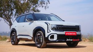 Kia Seltos 2026 भारत में लॉन्च; ADAS, सनरूफ के साथ पेट्रोल-डीजल इंजन से लैस, जानें वेरिएंट वाइज कीमतें