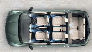 फैमिली के लिए बेस्ट है ये ₹5.65 लाख वाली 7-सीटर MPV; 6 एयरबैग, AI-स्मार्ट फीचर्स के साथ 20 Kmpl माइलेज