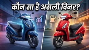 एक्टिवा या जुपिटर: 2026 में कौन सा स्कूटर बचाएगा आपके पैसे और देगा ज्यादा माइलेज?