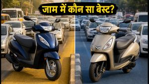 कांवड़ यात्रा का जाम और खराब रास्ते: Honda Activa या TVS Jupiter, कौन सा स्कूटर है बेस्ट?
