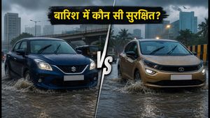मुंबई की बारिश में Baleno vs Altroz: कौन सी कार है ज्यादा सुरक्षित? जानें डिलीवरी का हाल