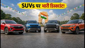 15 लाख के बजट में कॉम्पैक्ट SUV पर बंपर डिस्काउंट; Nexon और Brezza पर मिल रही है भारी छूट