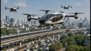 दिल्ली ड्रोन एक्सपो: क्या सच में उड़ने वाली हैं फ्लाइंग कारें? जानें 2027 का सच