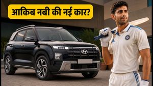 आकिब नबी की नई हुंडई कार का वीडियो वायरल: क्या आपने पहचाना मॉडल?