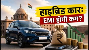 GST काउंसिल बैठक 2026: हाइब्रिड कार खरीदने का प्लान है? 7 अक्टूबर के फैसले से बदल सकती है आपकी EMI