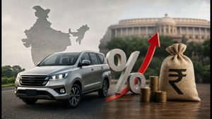 जीएसटी काउंसिल बैठक: क्या 7-सीटर कारें होंगी महंगी? 8 अक्टूबर को होगा बड़ा फैसला