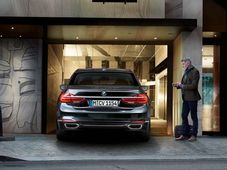 Remote Control Parking System In The BMW 7 Series Wins Award