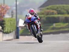 Road Racer Lee Johnston Looking For A New Ride For 2017