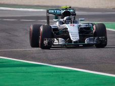 Mercedes Tests Wider 2017 Formula One Spec Tyres