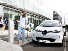 The All-New Renault Zoe With Impressive Driving Range Goes On Sale In France
