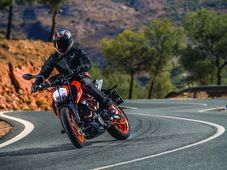 KTM To Launch Four Motorcycles In 2016-17 In India