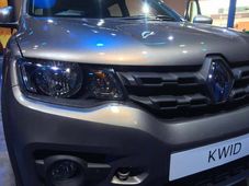 Renault Kwid AMT Official Brochures Surfaces Online; Mileage Details Revealed