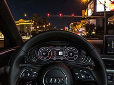 Audi Cars Will Let You Know When Traffic Light Turns Green