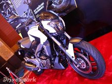 Bajaj Dominar 400 Crashes Manufacturer's Website; Here's More