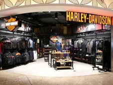 Harley-Davidson Launches Exclusive Showroom At Mumbai Airport