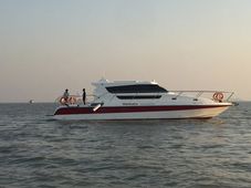 Mahindra's Luxurious 'Made In India' Odyssea 55-Foot Yacht Revealed