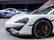 2017 Geneva Motor Show: Pirelli Shows Off Coloured And 'Smart Tyres'