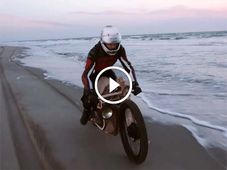 Dutch Duo Build Wooden Bike That Runs On Pond Scum — The Fuel Of The Future?