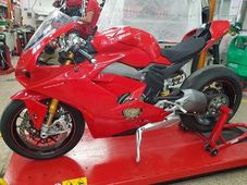 Ducati Panigale V4 Revealed In More Images