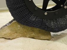 NASA's Superelastic Tyre Uses Chainmail Tech To Help Rovers Roam On Planets 