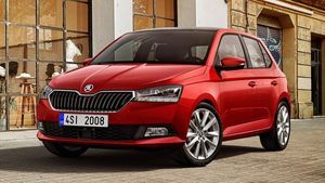 2018 Geneva Motor Show: Skoda Fabia Facelift Revealed — Specifications, Features & Images