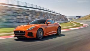  Jaguar F-Type SVR Bookings Started: The Flagship Jaguar Is Priced At Rs 2.65 Crore