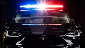 Swiss Police Replace Old Diesel Cars With Tesla Model X SUV