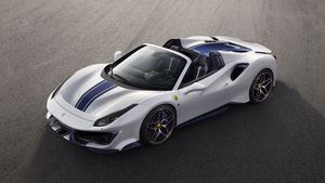 Ferrari 488 Pista Spider Unveiled — 0.4 Seconds Slower Than The Coupe But Still Outrageously Fast!