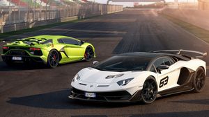 Lamborghini Aventador SVJ — The Most Insane V12 Lamborghini (Yet)!