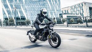 Husqvarna India Motorcycles To Debut Soon: Husqvarna Vitpilen And Svartpilen To Be CBUs