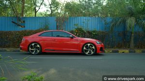 Audi RS5 Sportback Review — A Luxurious Yet Practical Beast! 