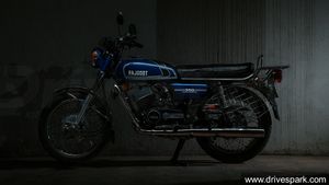 Government To Ban Two-Strokes – Smoking Barrels and Braaap To Become Sights & Sounds Of The Past?