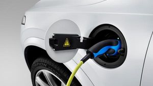 EV Charging Stations In India: NDMC Adds 25 Locations In Delhi