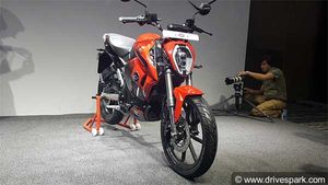Revolt RV 400 Launch Date Confirmed — India’s First AI-Enabled Electric Motorcycle Is Almost Here!