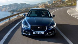 Jaguar Land Rover Discount Offers: Festive Benefits Available Across Models