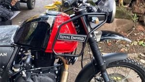 Royal Enfield Himalayan BS6 Snapped Undisguised: India Launch Expected In The Coming Days