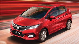 2020 Honda Jazz Arrives At Dealerships Ahead Of Launch: Will Rival The Tata Altroz
