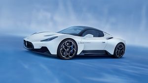 Maserati MC20 Unveiled Globally: A Supercar Combining Italian Design & F1 Technology