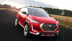 Nissan Magnite Compact SUV Spotted Without Wraps: Spy Pics & Details