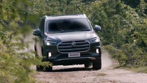 MG Gloster Bookings Registers 2,000 Units: First Batch SUVs Sold Out