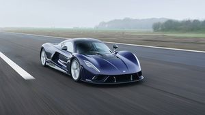 Hennessey Venom F5 Unveiled Internationally: Faster Than The Bugatti Chiron Super Sport?